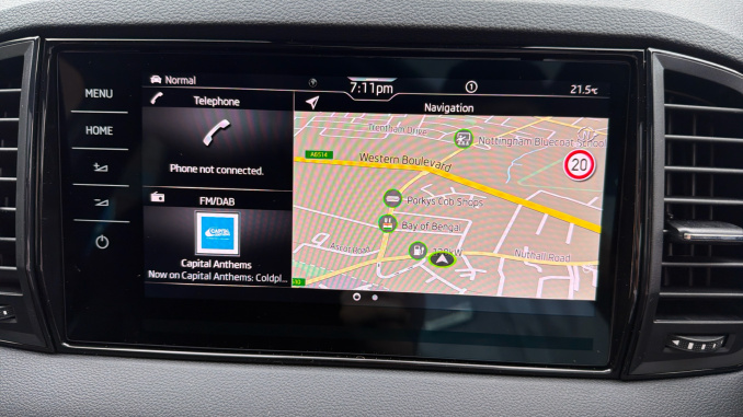 Skoda Karoq 1.5 TSI Sportline Edition 5dr Petrol Estate - Image 27